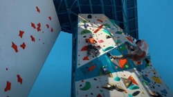 На вершину 18-метрового скалодрома в Кисловодске поднимут российский триколор