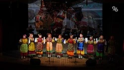 На музыкальном фестивале в Ставрополе выступили народные коллективы СКФО и ЮВО