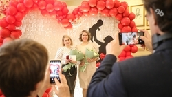 Самый трогательный праздник ноября: медалью «Материнская слава» наградили 30 многодетных ставропольчанок