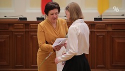 Церемония вручения паспортов юным ставропольцам прошла в правительстве Ставрополья 