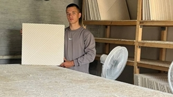 Житель ставропольского села по соцконтракту налаживает производство 3D-панелей