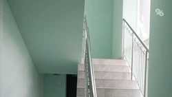 Таблица умножения на ступенях и пуфы появились в школе станицы на Ставрополье