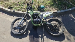 В Ставрополе разыскивают водителя иномарки, сбившего подростка на питбайке