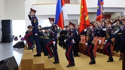 Казачий кадетский Аксайский корпус получил собственное Знамя