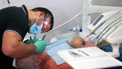 Стоматолог-любитель из Ингушетии удалил пациенту здоровый зуб