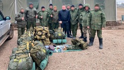 Глава Минераловодского округа доставил мобилизованным землякам военное снаряжение
