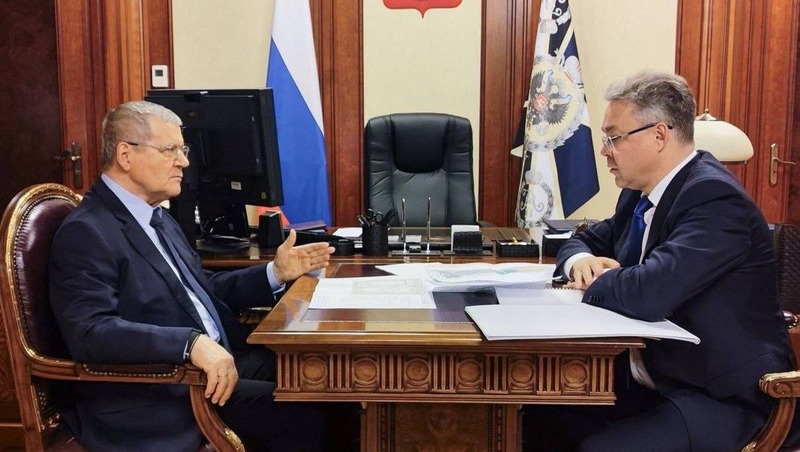 Губернатор Ставрополья рассказал полпреду президента РФ о поддержке участников СВО