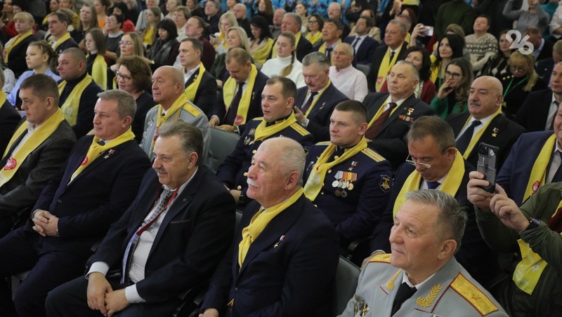 Стенд Ставрополья на ВДНХ посетили 70 Героев России в тематический день региона
