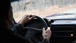 Пьяный рецидивист разбил камнем водительское стекло и угнал машину в Минводах