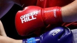 Чеченский боксёр Артур Бетербиев сохранил титул непобеждённого чемпиона