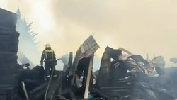 В Ессентуках пожарные проливают конструкции горевшего храма