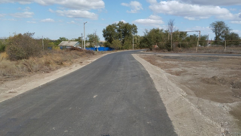 Две сельские дороги отремонтировали на Ставрополье 