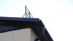 Крышу отремонтировали в городе Лермонтове после прямой линии губернатора