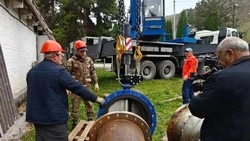 На Эшкаконском гидроузле, питающем Кисловодск, устанавливают новый затвор