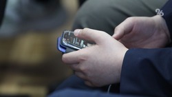 Эксперты посоветовали менять аккумулятор в телефоне как минимум раз в три года