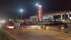 В Будённовске по вине неопытного водителя пострадали пять человек