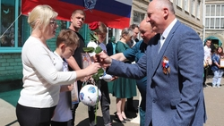 Десять подростков со Ставрополья получили награды за помощь в тушении пожара 