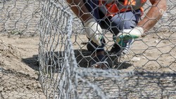Сбежавшего через дырку в заборе заключённого будут судить на Ставрополье