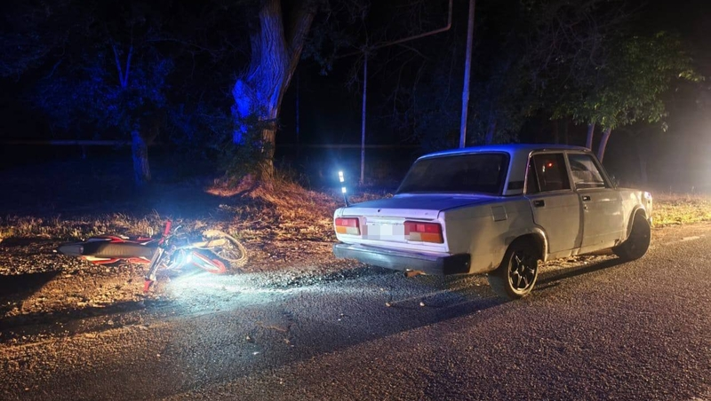 Несовершеннолетний мотоциклист попал в больницу после ДТП в Левокумском округе