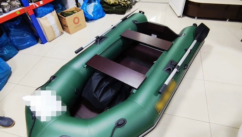 Моторную лодку отправили бойцам СВО из Железноводска