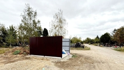 Новые мусорные контейнеры установили на кладбищах в Минераловодском округе