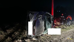 Автомобильная прогулка с неопытным водителем закончилась гибелью 15-летней ставропольчанки