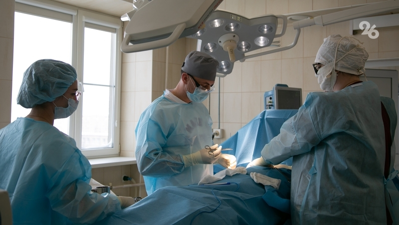 Врачи КБР успешно прооперировали 100-летнюю пациентку с переломом бедра