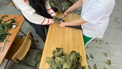 Казачки Ставрополья сплели уже 36 метров маскировочных сетей для бойцов СВО