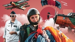 Из аэротрубы — в ставропольское небо: чем любителей высоты привлекают прыжки с парашютом