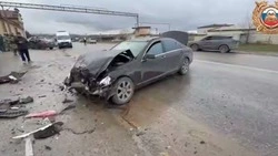 Водитель и пассажир легковушки погибли при столкновении с иномаркой в Дагестане