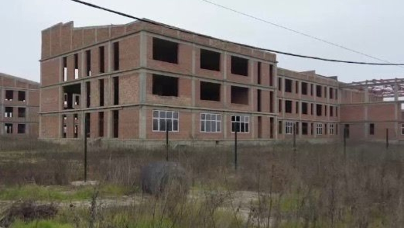 Следком проверит причины приостановки строительства школы в Георгиевском округе
