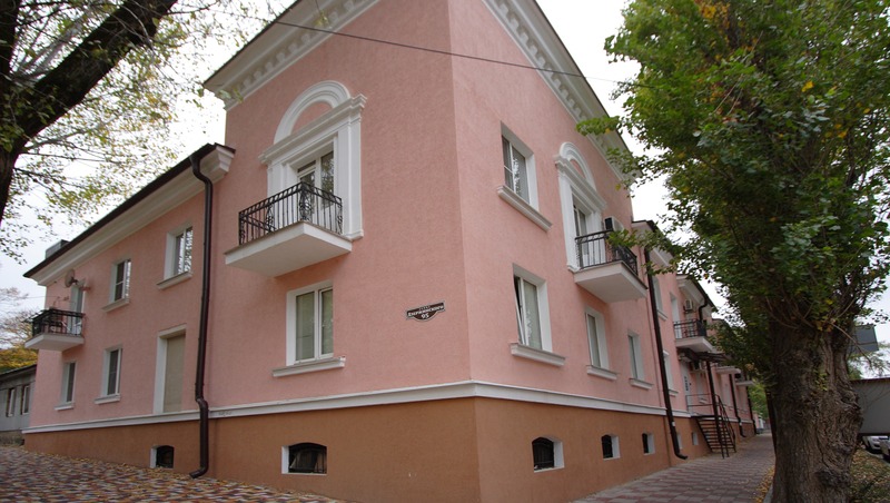 Более 30 многоэтажек обновят на Ставрополье благодаря программе капремонта