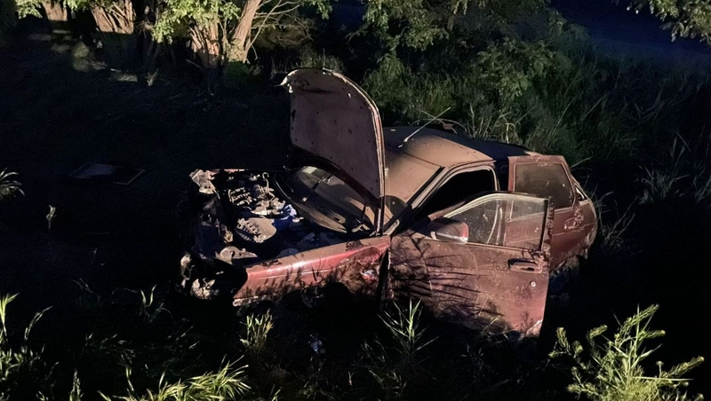 Водитель и пассажир «Приоры» серьёзно пострадали в аварии под Будённовском