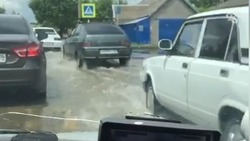 Река Мутнянка подтопила несколько улиц в Изобильном