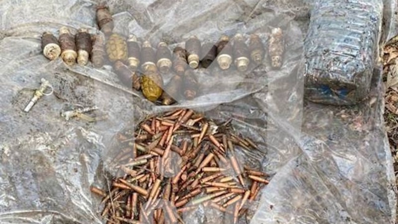Тысячи патронов и 18 гранат нашли в тайнике у дороги в Ингушетии