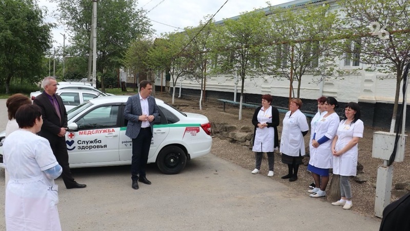 Новым санитарным автомобилем обзавелась больница Новоселицкого округа