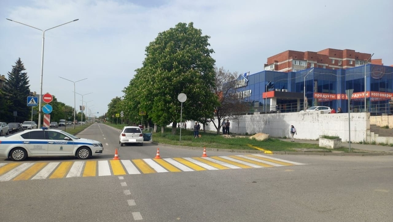 Школьника на самокате сбили на пешеходном переходе в Лермонтове