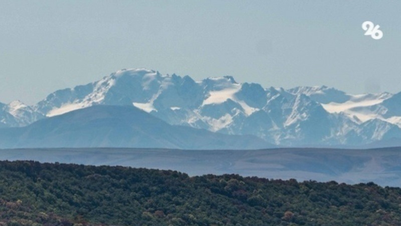 Костюмированный спуск организуют для горнолыжников в Архызе 12 апреля