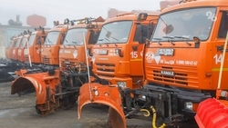 60 единиц техники подготовили для расчистки дорог от снега в Невинномысске