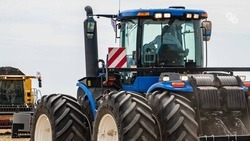 Новый трактор поможет одиноким пенсионерам и инвалидам в ставропольском селе