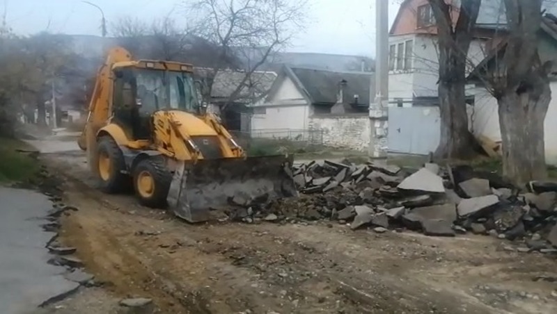Масштабный ремонт городских дорог стартовал в Кисловодске