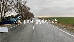 Водитель кроссовера погиб в столкновении с грузовиком на Ставрополье