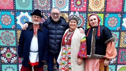 Известный музыкант Евгений Маргулис посетил казачье подворье на Ставрополье