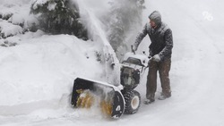 Более 280 грузовиков со снегом вывезли из Ставрополя за ночь
