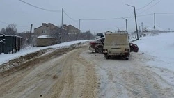 Машину занесло на заснеженной трассе Ставрополья — пострадали два человека