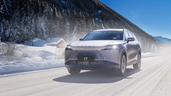 Морозы и наледь не страшны: OMODA C7 — кроссовер для тех, кто заранее готовится к зиме