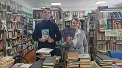 Экоактивисты Ставрополя пополнили библиотеки края сданной макулатурой