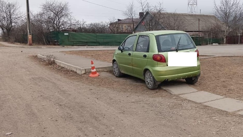 Водитель получила травмы головы после въезда в бордюр в Кисловодске 