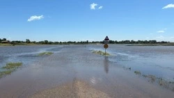 В трёх округах Ставрополья контролируют проезд через подтопленные участки