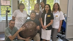 Ставропольский музыкант вернулся к работе после двух инсультов благодаря врачам